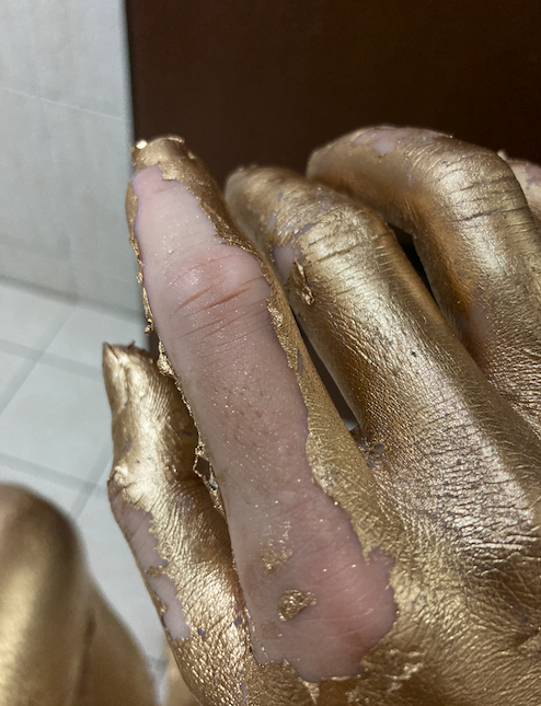 乾式凝固於皮膚上、與剝落的效果